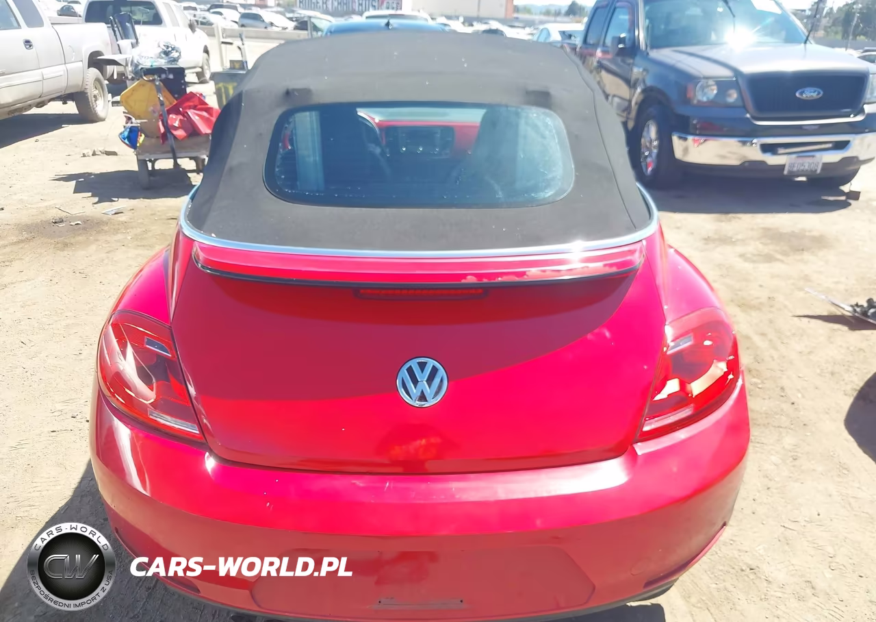 2013 Volkswagen Beetle 2.5L VIN:3VW5P7AT1DM816542 - 17