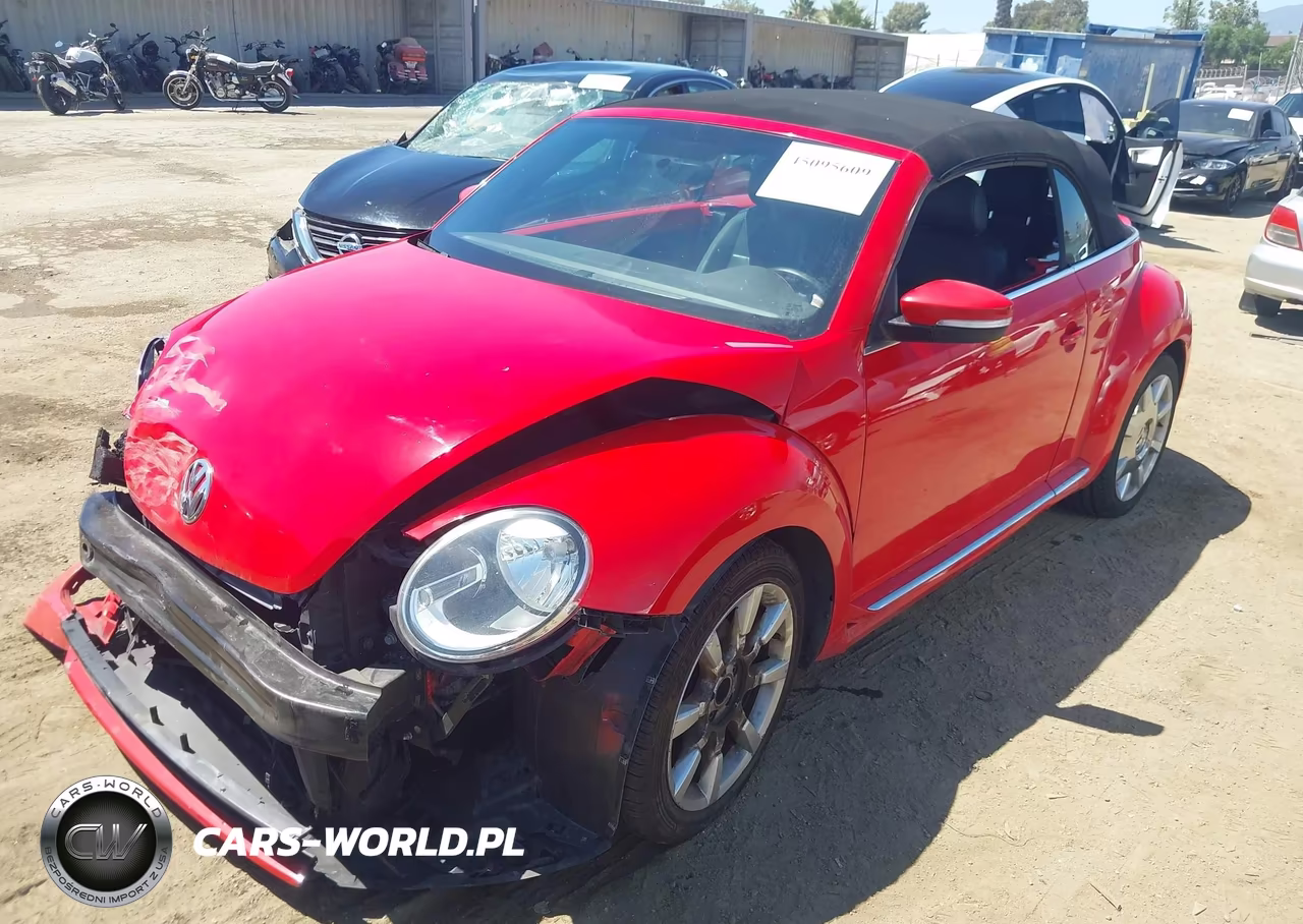 2013 Volkswagen Beetle 2.5L VIN:3VW5P7AT1DM816542 - 2