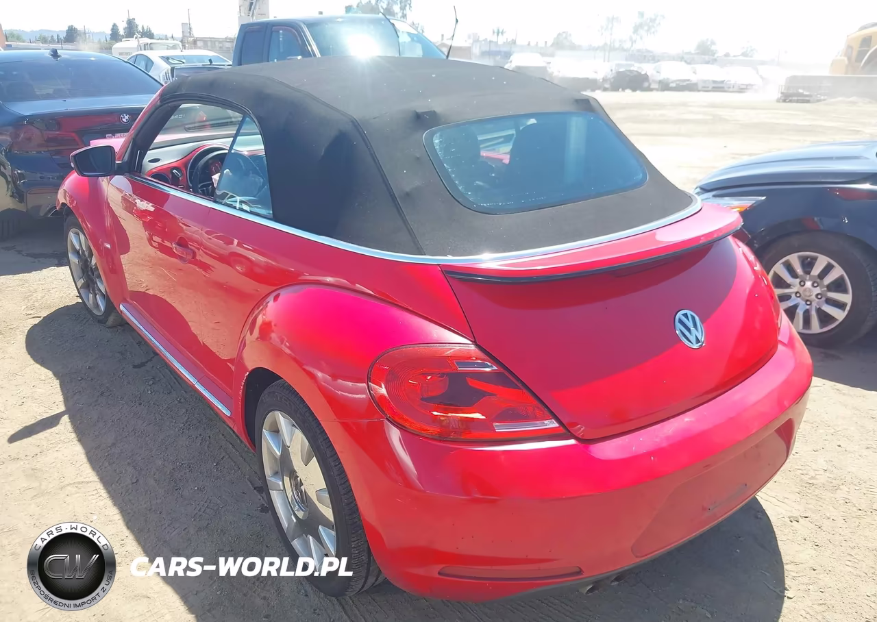 2013 Volkswagen Beetle 2.5L VIN:3VW5P7AT1DM816542 - 3