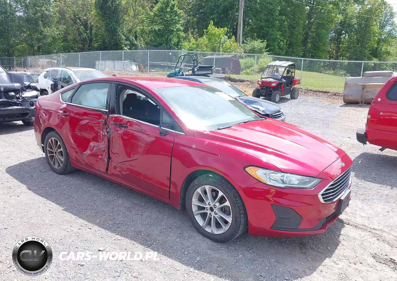 2020 Ford Fusion Se – zdjęcie 1 z 17