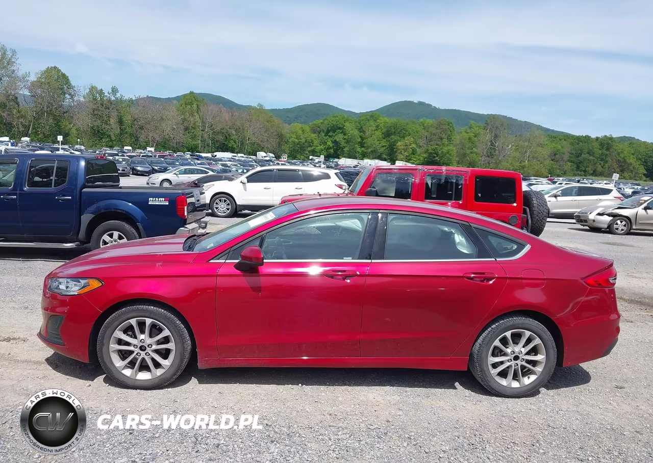 2020 Ford Fusion Se VIN:3FA6P0HD6LR255601 - 15