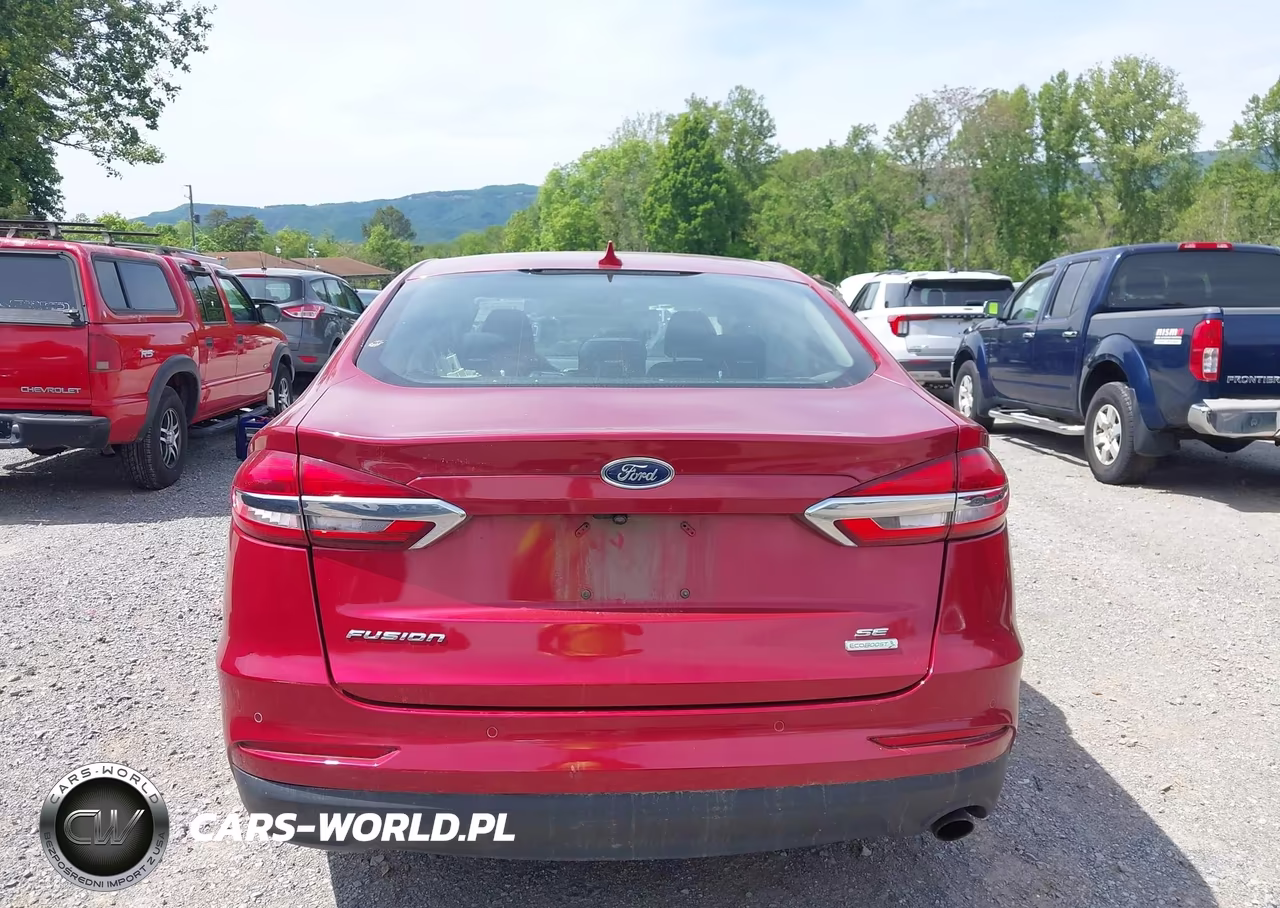 2020 Ford Fusion Se VIN:3FA6P0HD6LR255601 - 17