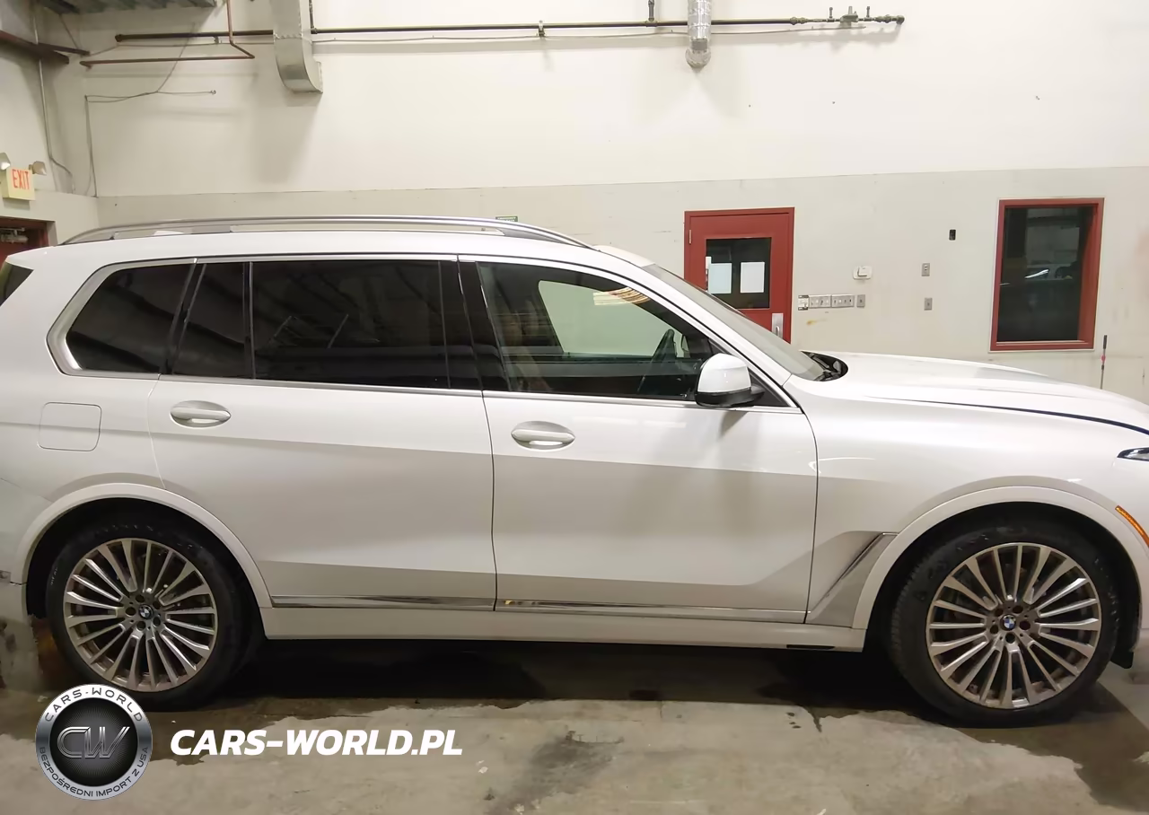 2024 BMW X7 xDrive40I VIN:5UX23EM0XR9S24066 - 14