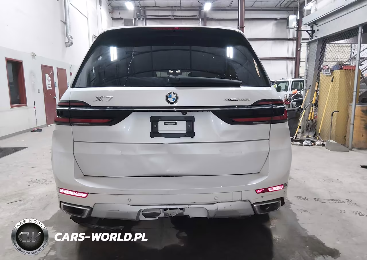 2024 BMW X7 xDrive40I VIN:5UX23EM0XR9S24066 - 17