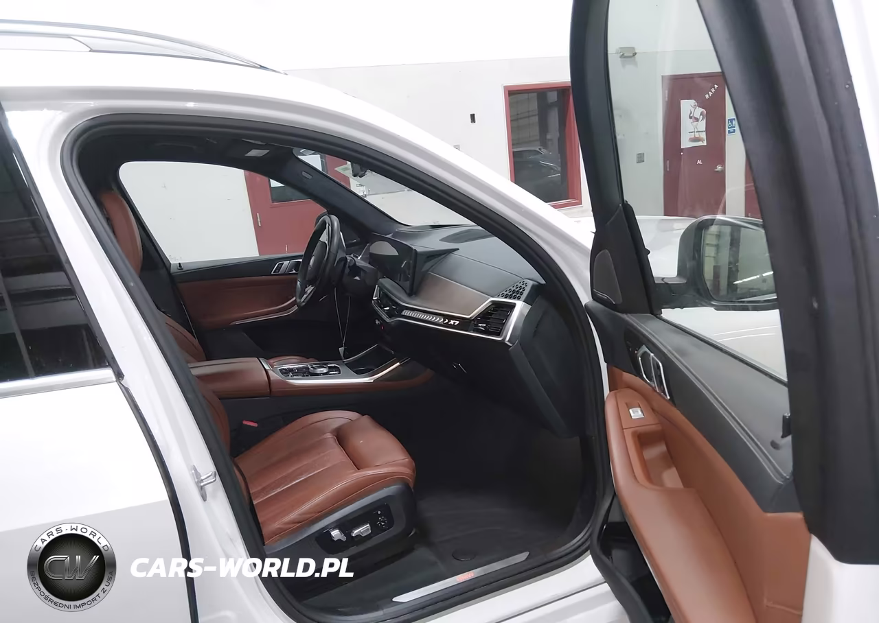 2024 BMW X7 xDrive40I VIN:5UX23EM0XR9S24066 - 5