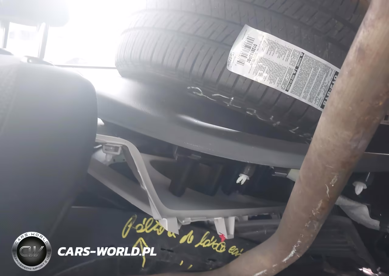 2018 Toyota Rav4 Xle VIN:JTMRFREV3JJ227726 - 8