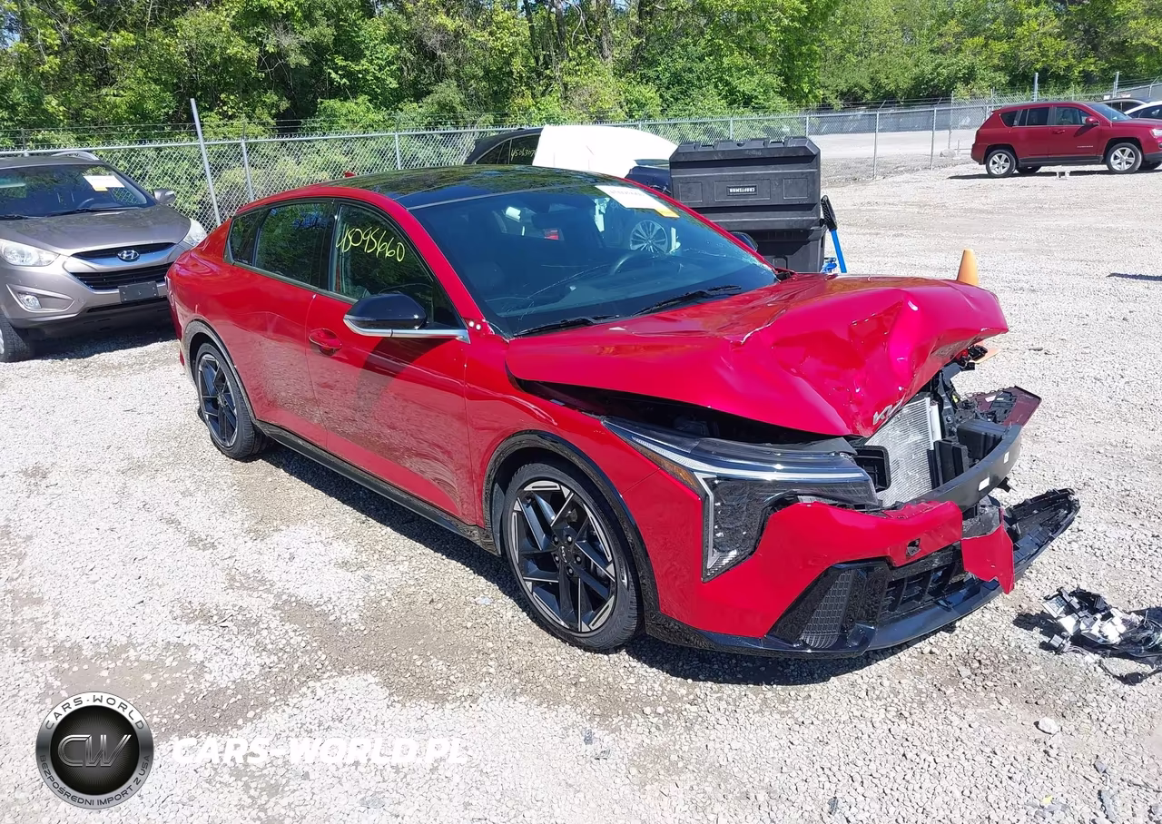 2025 Kia K4 Gt-Line – zdjęcie 1 z 19
