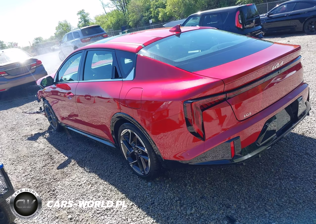 2025 Kia K4 Gt-Line VIN:3KPFW4DE5SE044656 - 3