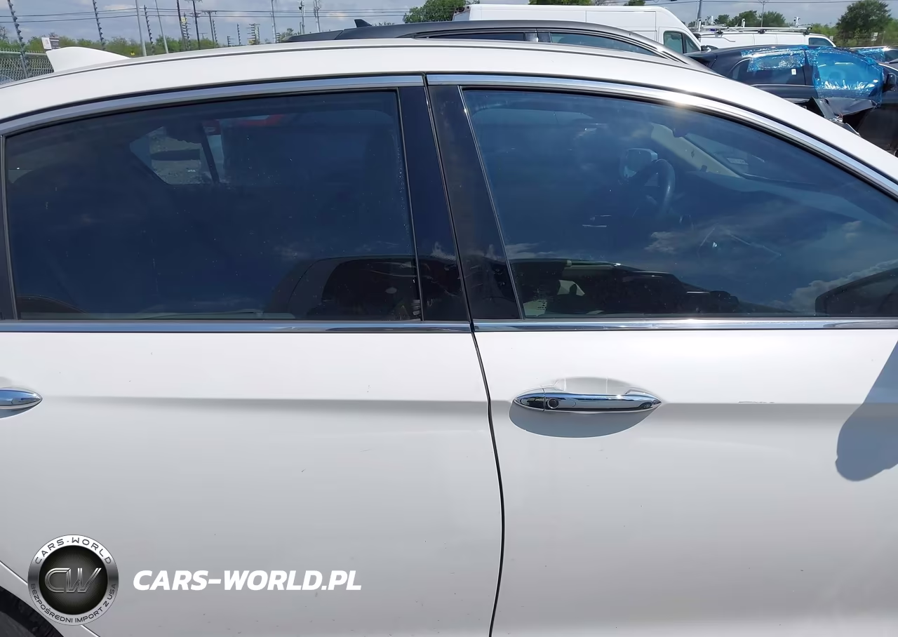 2014 Honda Accord Hybrid Touring VIN:1HGCR6F79EA007025 - 14