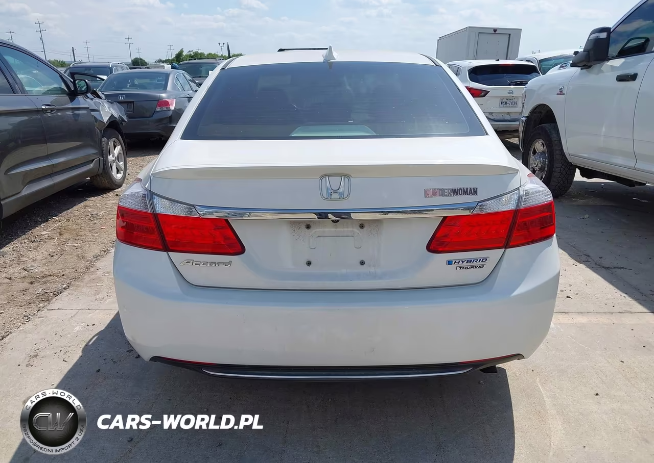 2014 Honda Accord Hybrid Touring VIN:1HGCR6F79EA007025 - 17