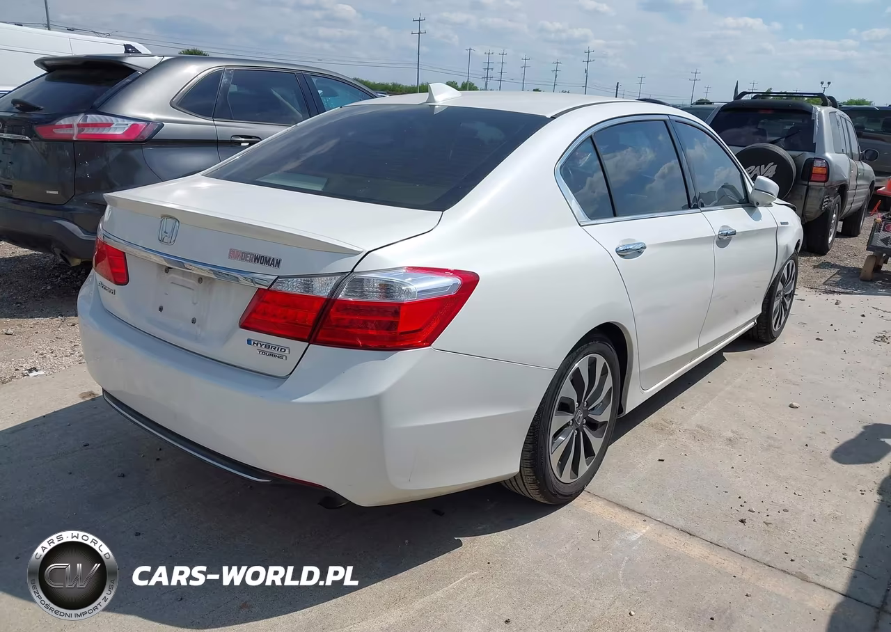 2014 Honda Accord Hybrid Touring VIN:1HGCR6F79EA007025 - 4