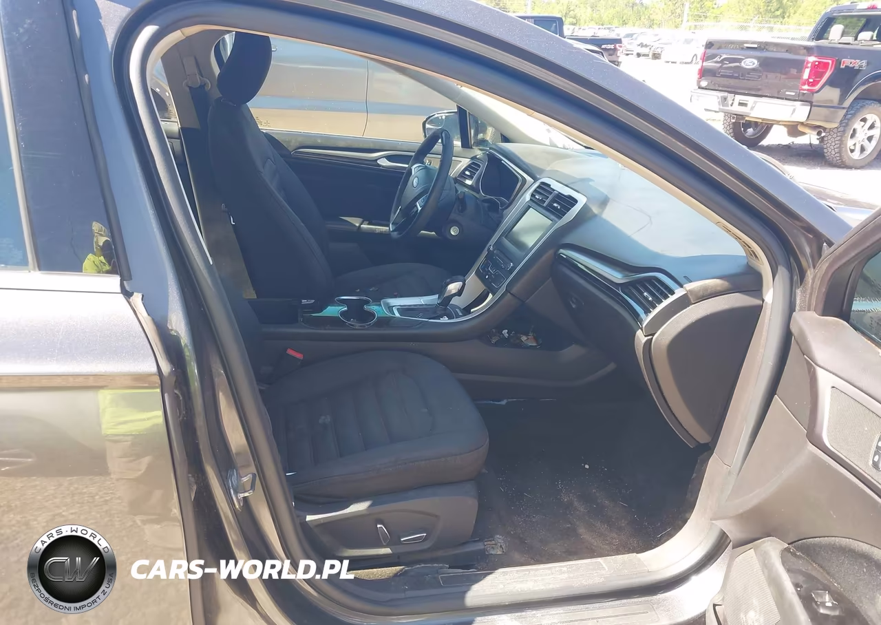 2016 Ford Fusion Se VIN:3FA6P0H75GR254648 - 5
