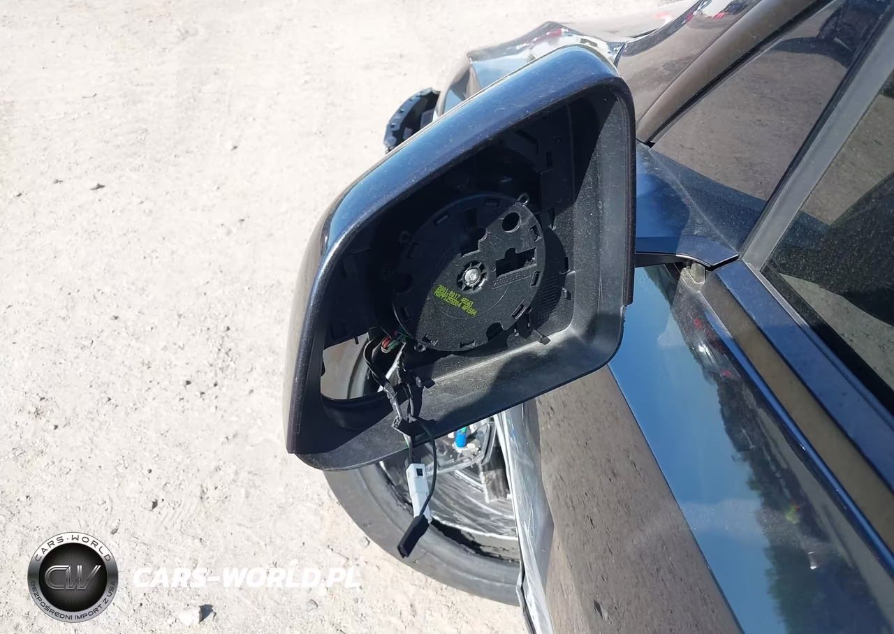 2024 Tesla Model Y Long Range Dual Motor All-Wheel Drive VIN:7SAYGDEE9RA329434 - 19