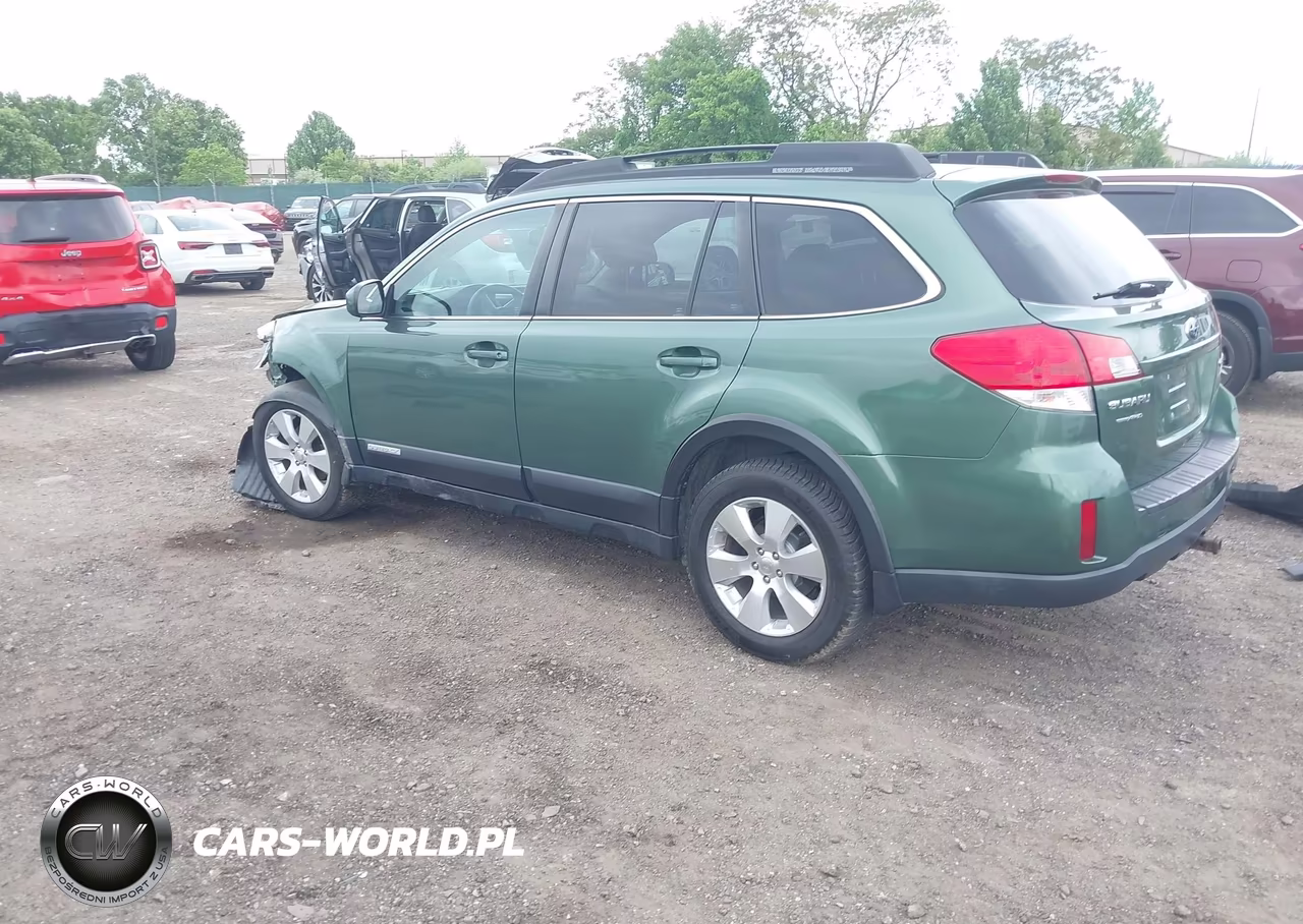 2010 Subaru Outback 2.5I Premium VIN:4S4BRBFC6A1365026 - 3