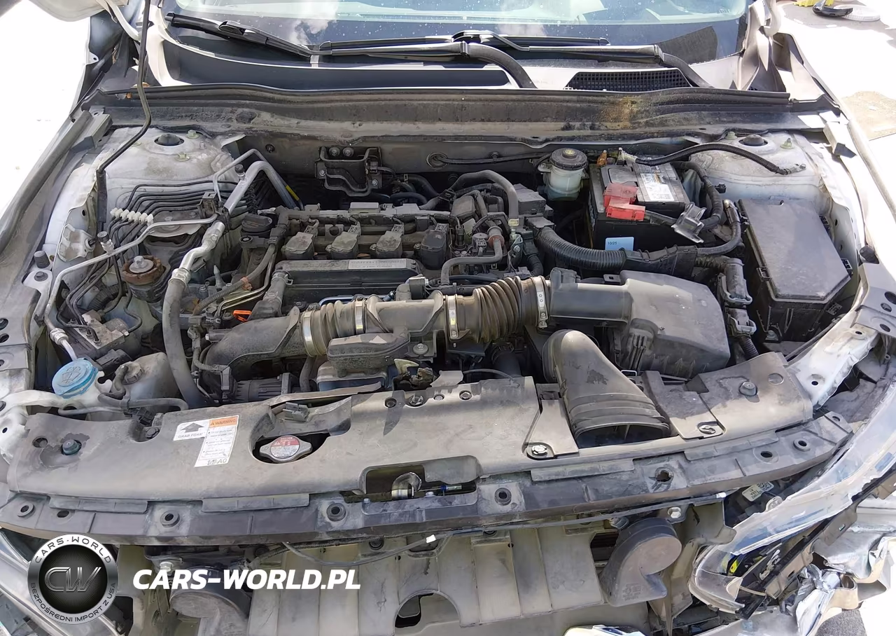 2018 Honda Accord Touring VIN:1HGCV1F92JA161067 - 10