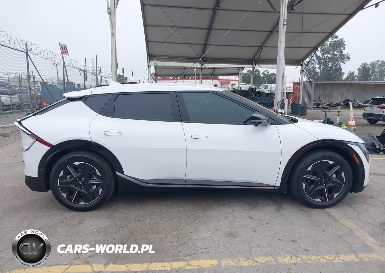 2025 Kia Ev6 Wind Awd VIN:5XYC3DJC7SG013961 - 13