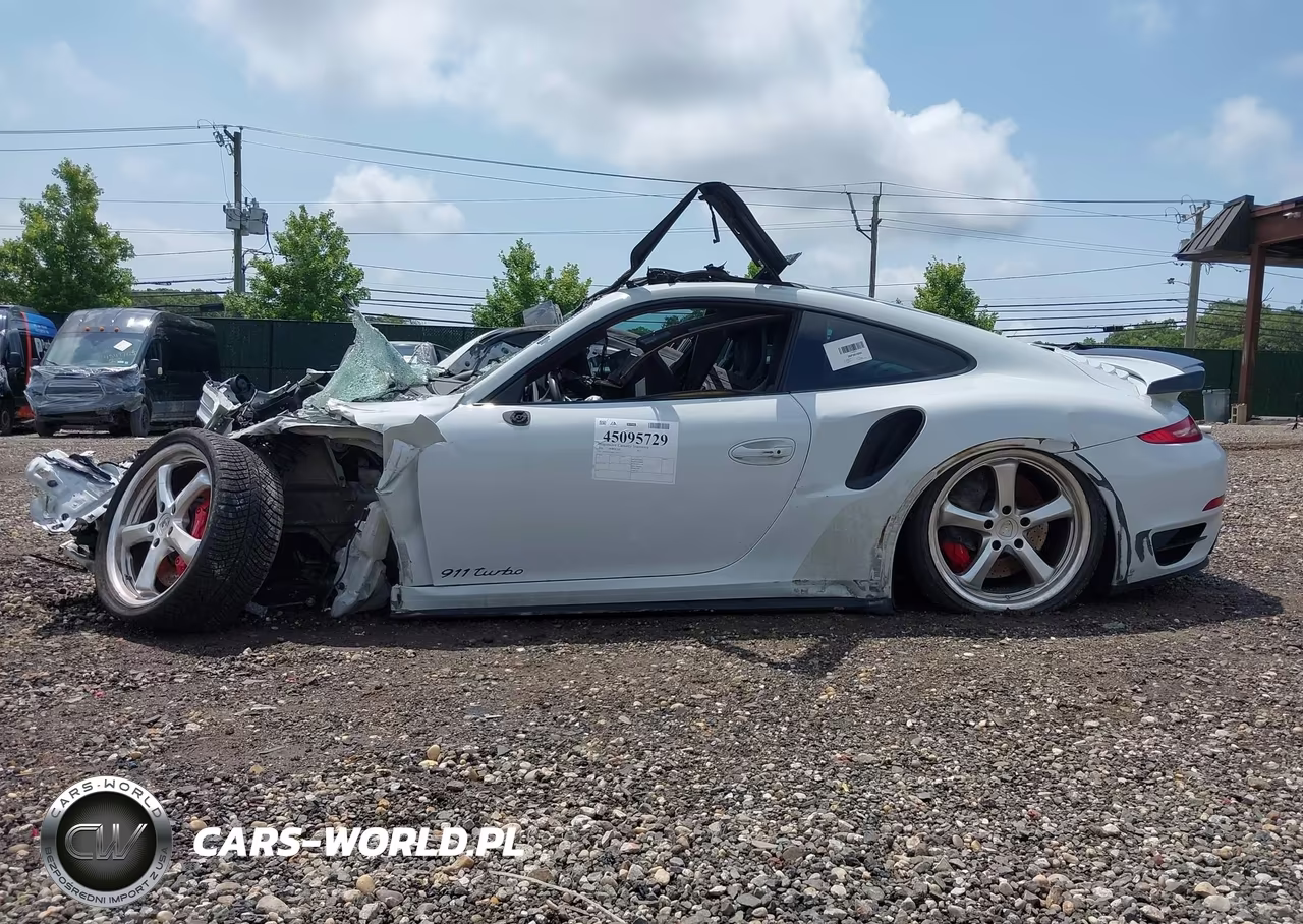 2016 Porsche 911 Turbo VIN:WP0AD2A98GS166573 - 13