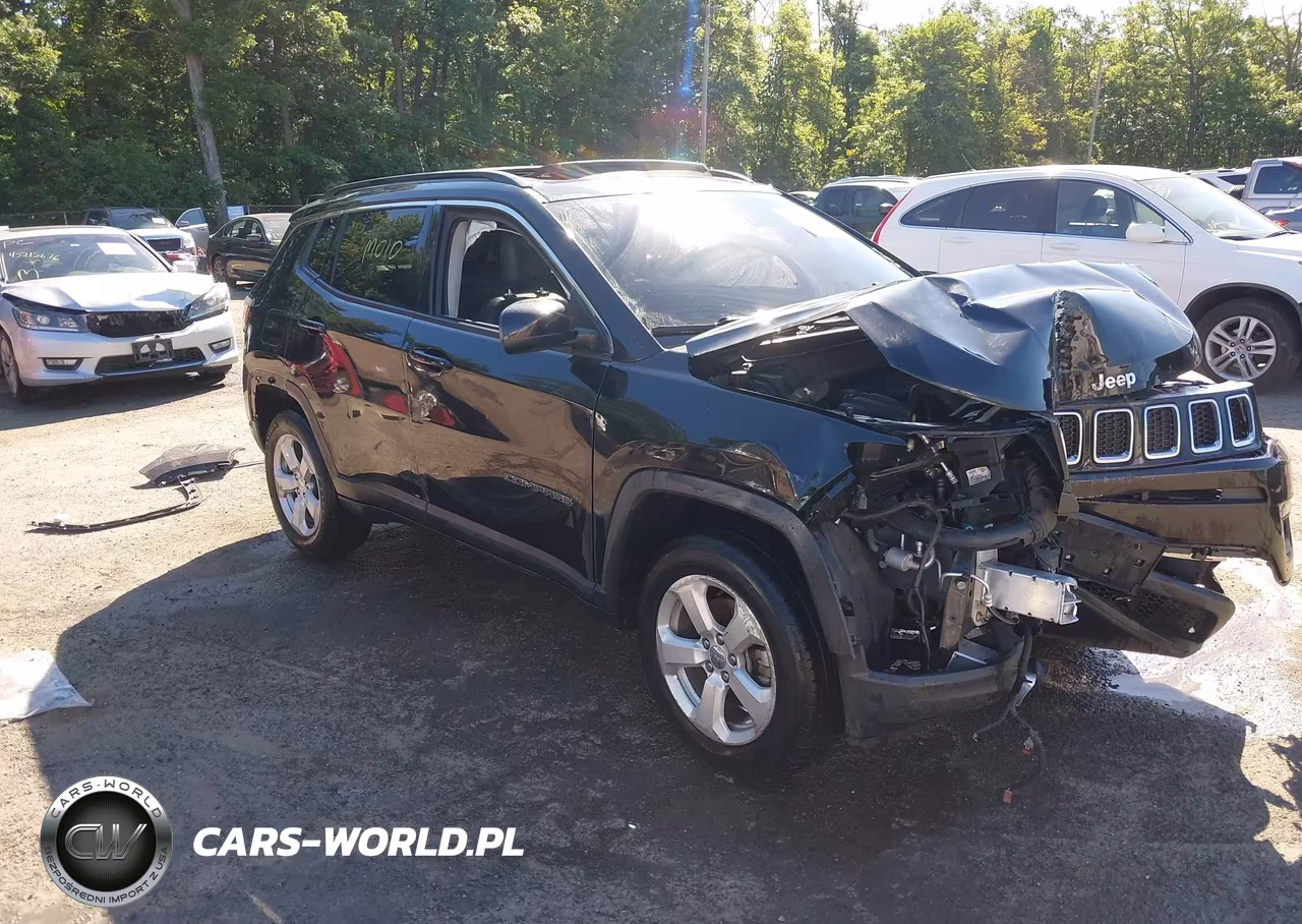 2021 Jeep Compass Latitude 4X4 – zdjęcie 1 z 12