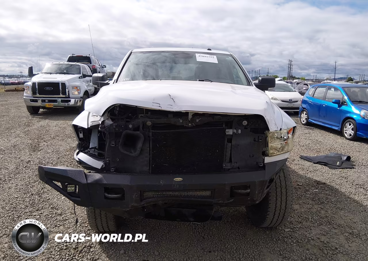 2016 Ram 3500 Tradesman VIN:3C63R3GLXGG318936 - 13