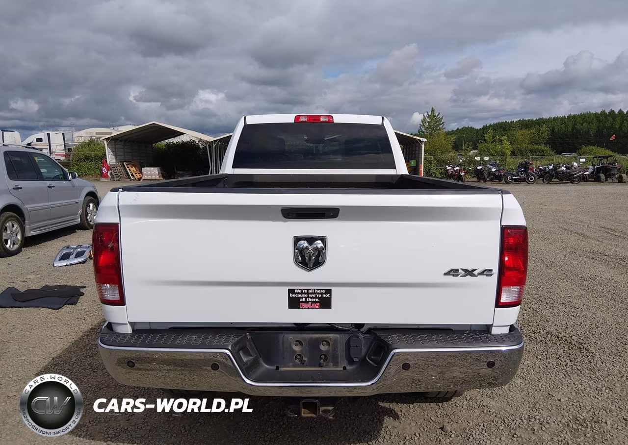 2016 Ram 3500 Tradesman VIN:3C63R3GLXGG318936 - 17