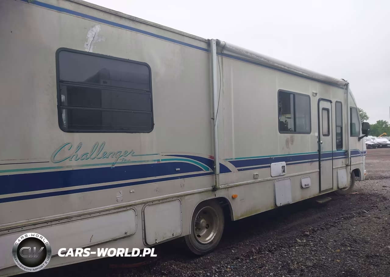 1994 Chevrolet P30 VIN:1GBKP37N9R3303009 - 13