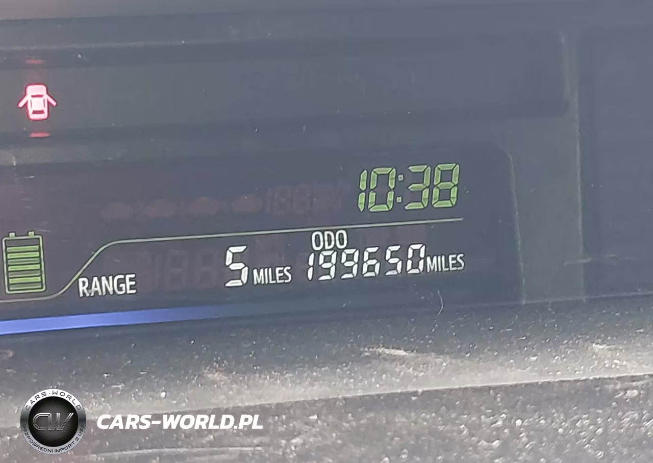 2015 Toyota Prius V Two VIN:JTDZN3EU5FJ033553 - 15