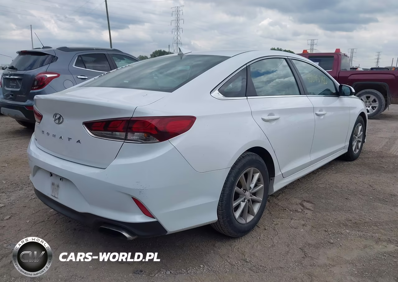 2018 Hyundai Sonata Se VIN:5NPE24AF8JH720001 - 4