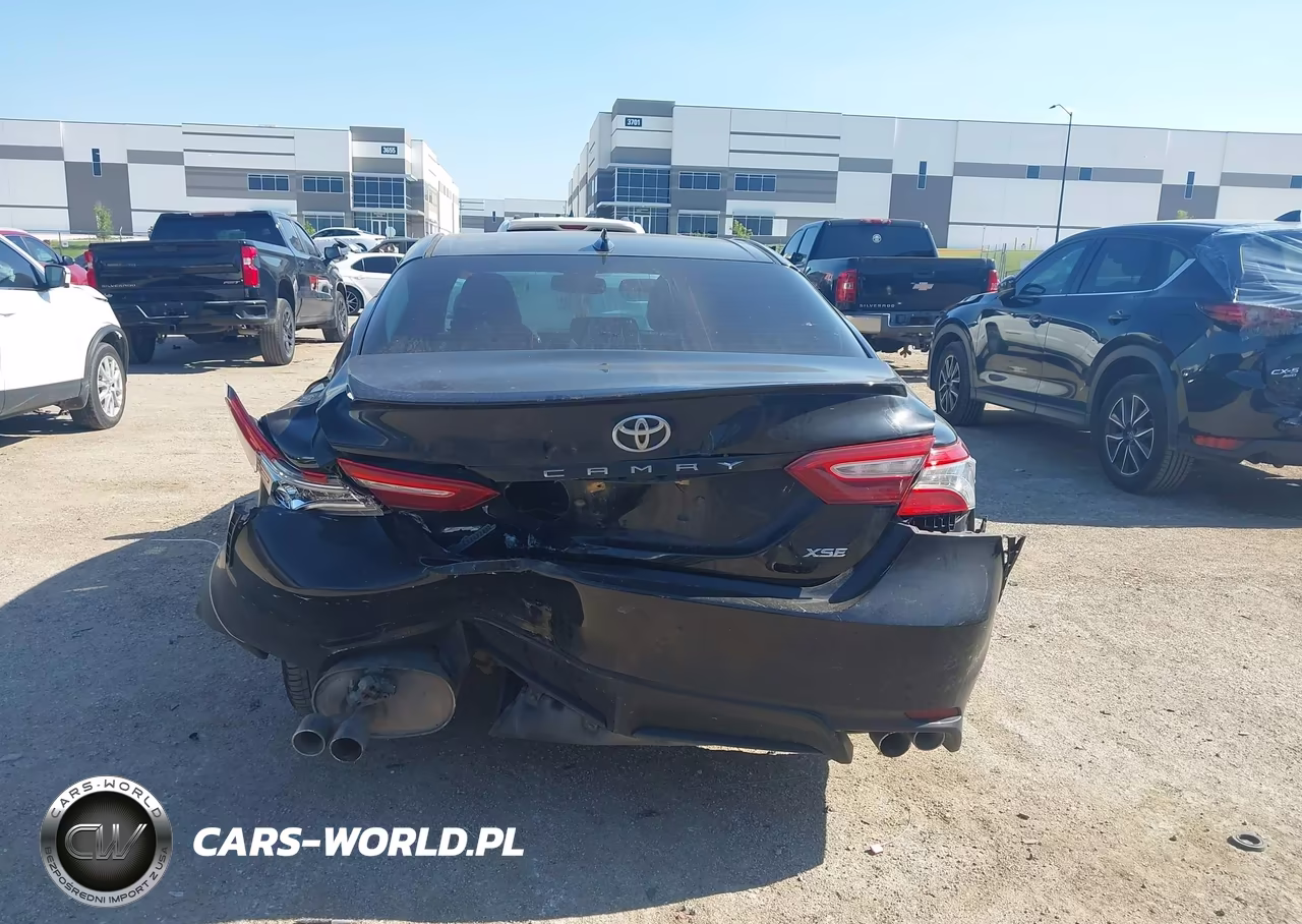 2019 Toyota Camry Xse VIN:4T1B61HK3KU814492 - 16