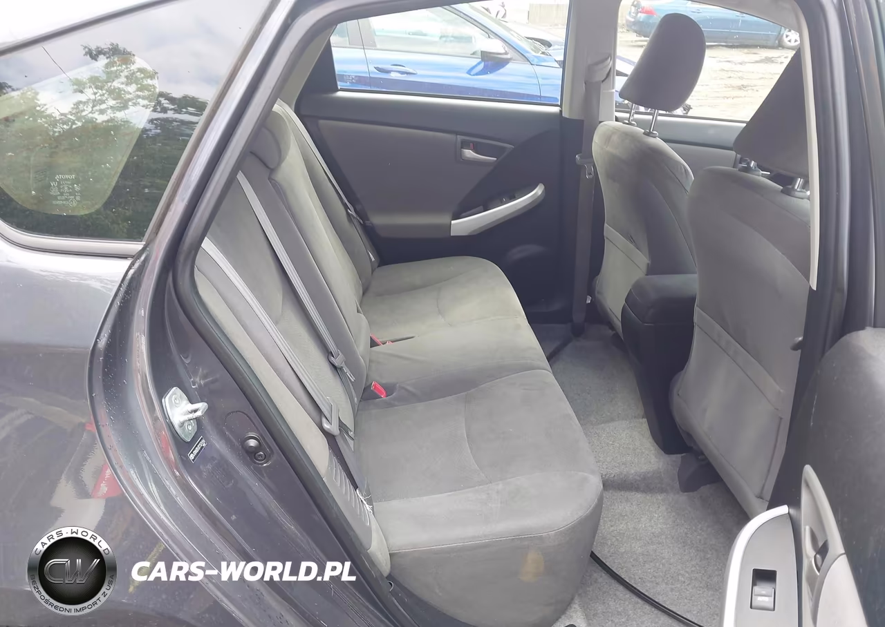 2012 Toyota Prius Two VIN:JTDKN3DU3C1521656 - 8
