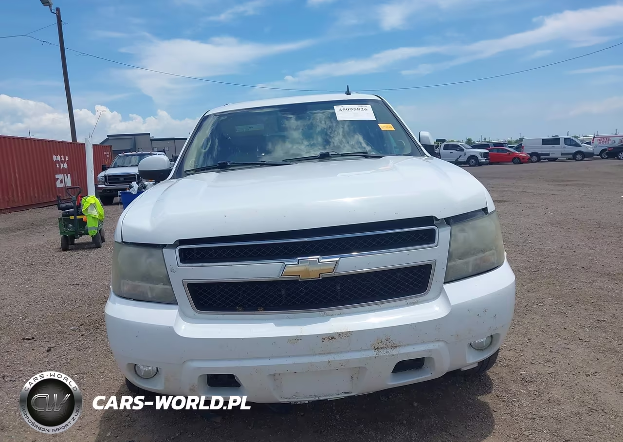 2011 Chevrolet Suburban 1500 Lt1 VIN:1GNSCJE01BR104937 - 11