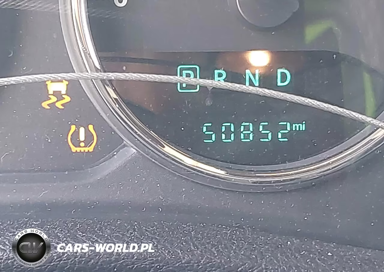 2015 Jeep Wrangler Unlimited Sahara VIN:1C4HJWEGXFL674690 - 15