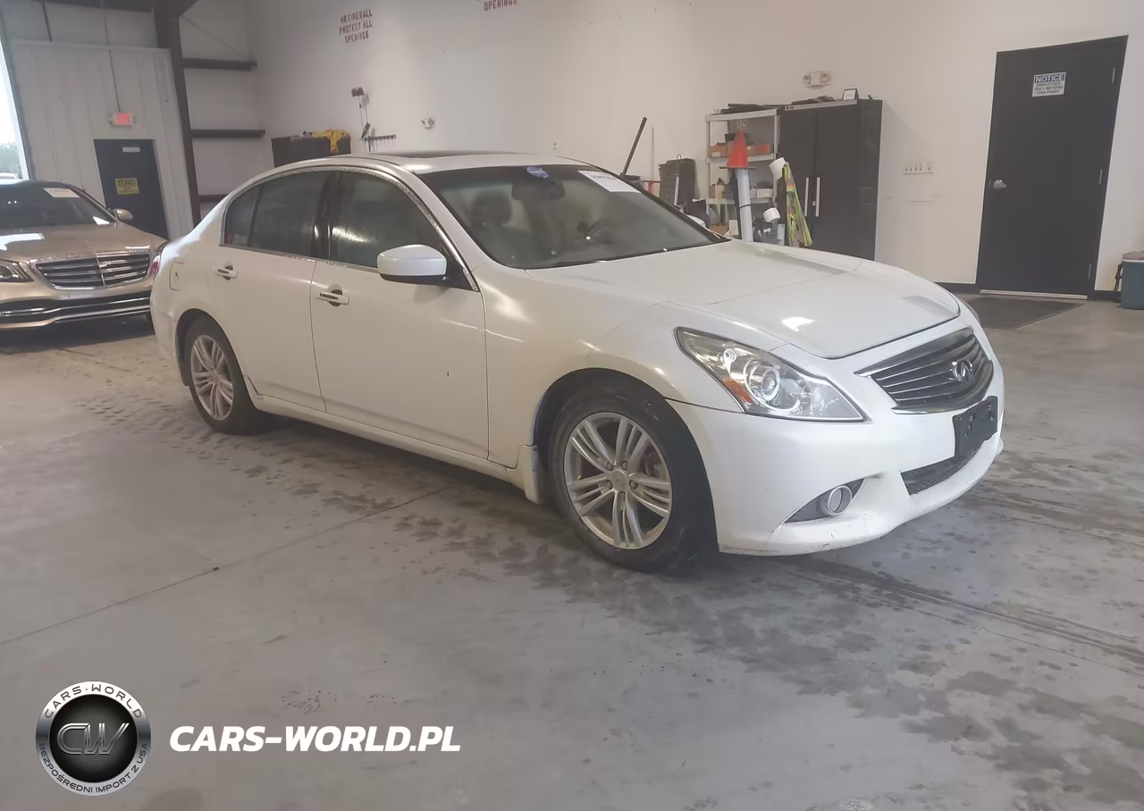 2010 Infiniti G37 Journey