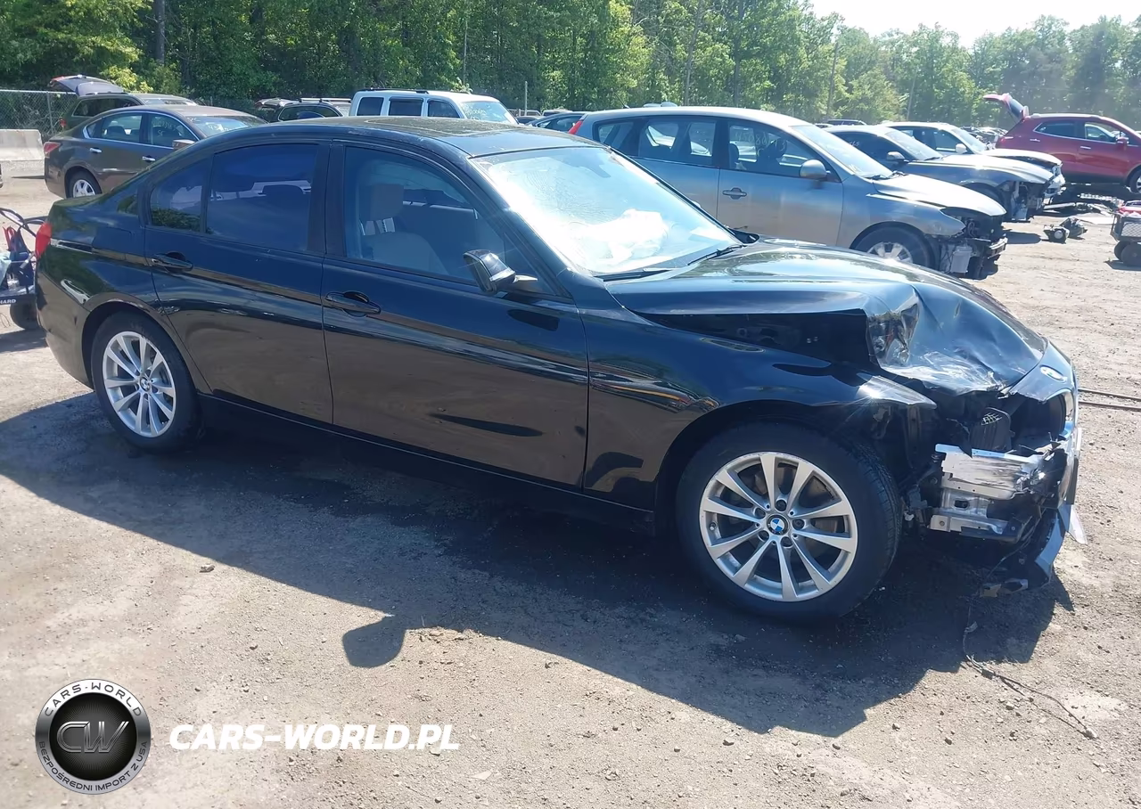 2016 BMW 320I xDrive – zdjęcie 1 z 16