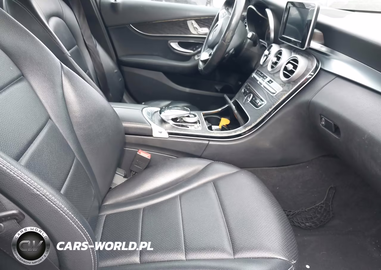 2016 Mercedes-Benz C 300 VIN:55SWF4JB5GU111752 - 5