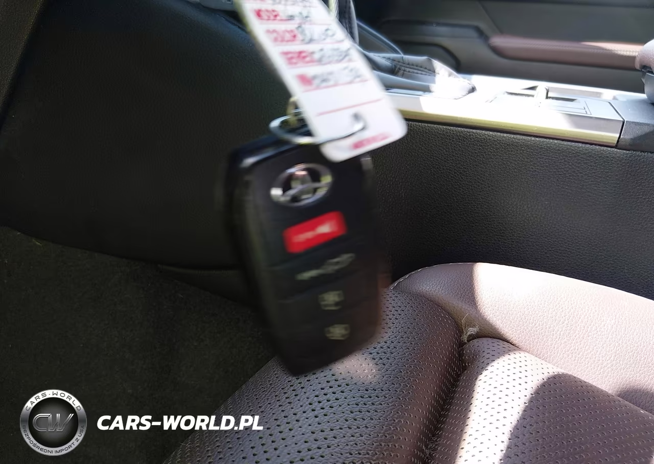 2025 Toyota Land Cruiser VIN:JTEABFAJ5SK040134 - 11