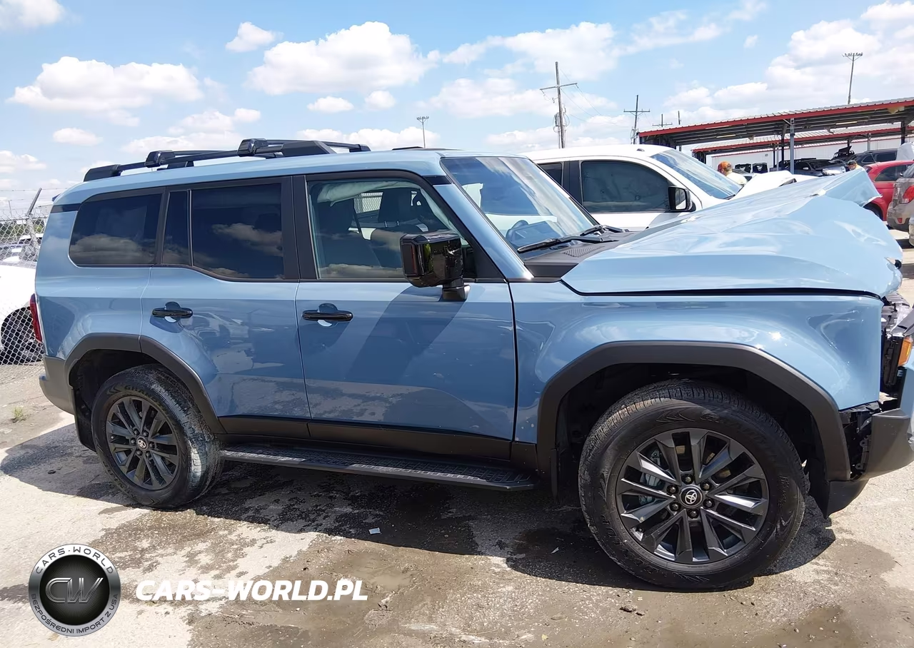 2025 Toyota Land Cruiser VIN:JTEABFAJ5SK040134 - 13