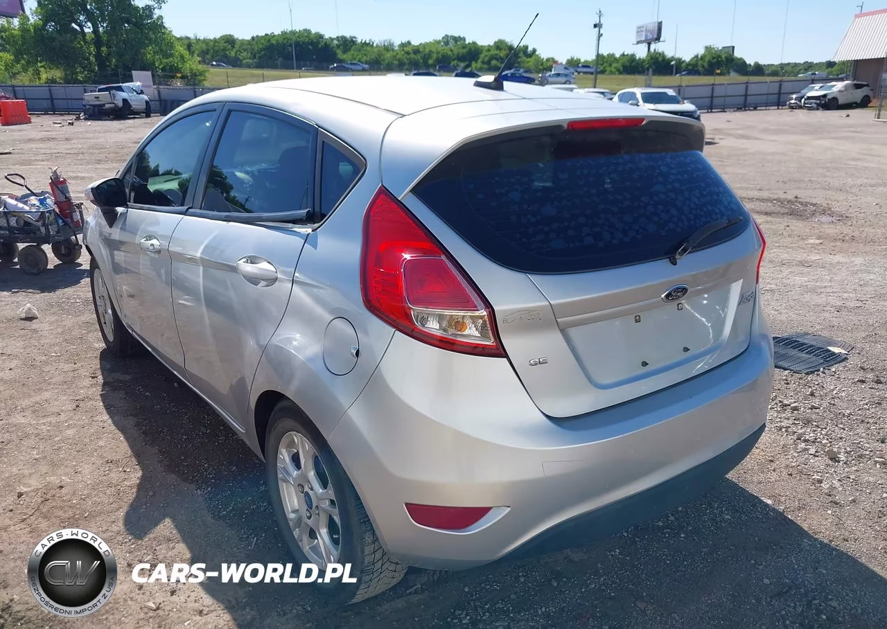 2014 Ford Fiesta Se VIN:3FADP4EJ4EM118181 - 3