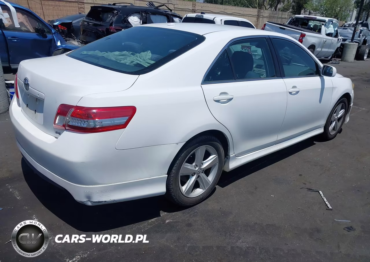 2011 Toyota Camry Se VIN:4T1BF3EK9BU611414 - 4