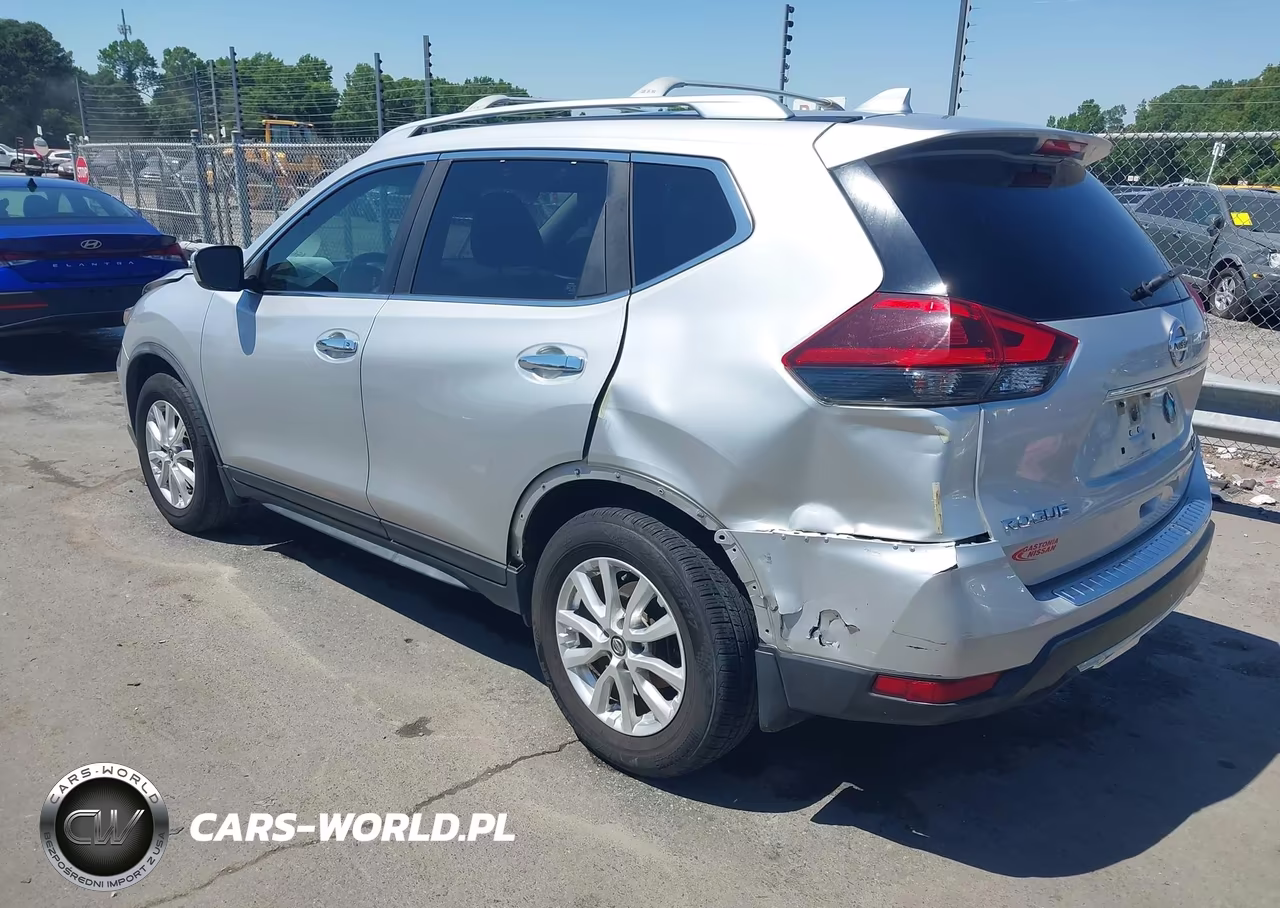 2019 Nissan Rogue S VIN:JN8AT2MT7KW266390 - 3