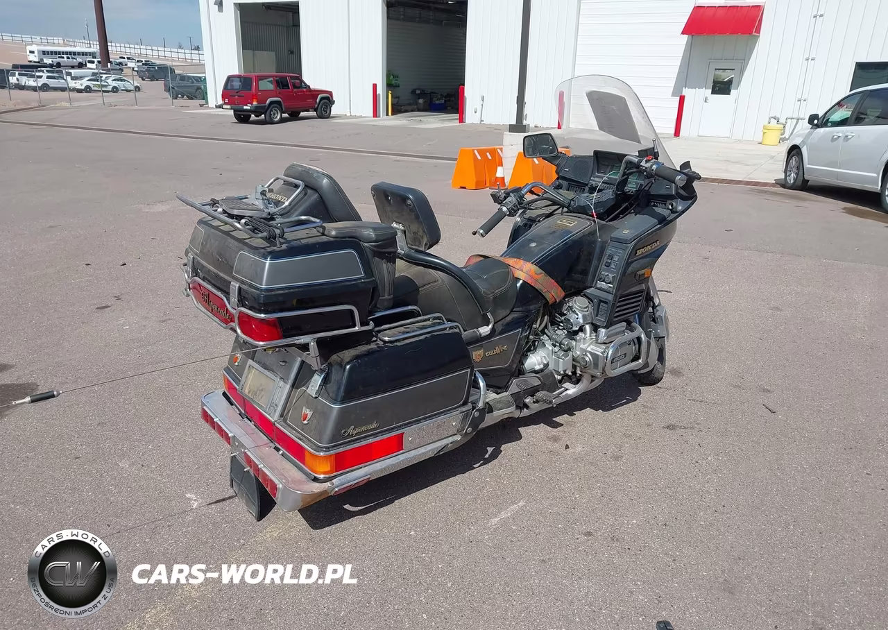 1987 Honda Gl1200 A VIN:1HFSC1423HA307367 - 4