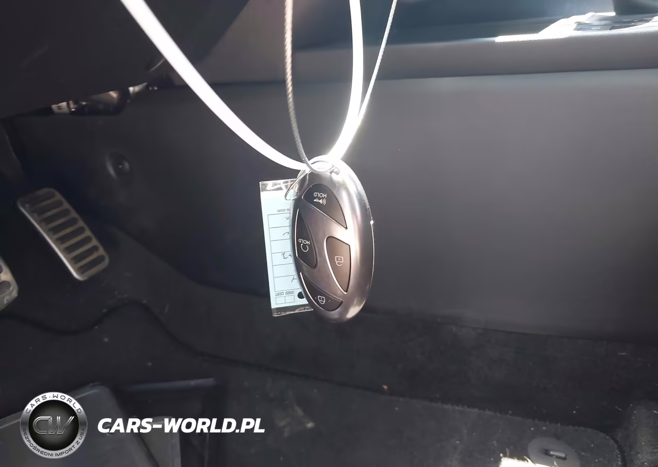 2026 Hyundai Elantra Sel Sport VIN:KMHLM4DG2TU177352 - 11