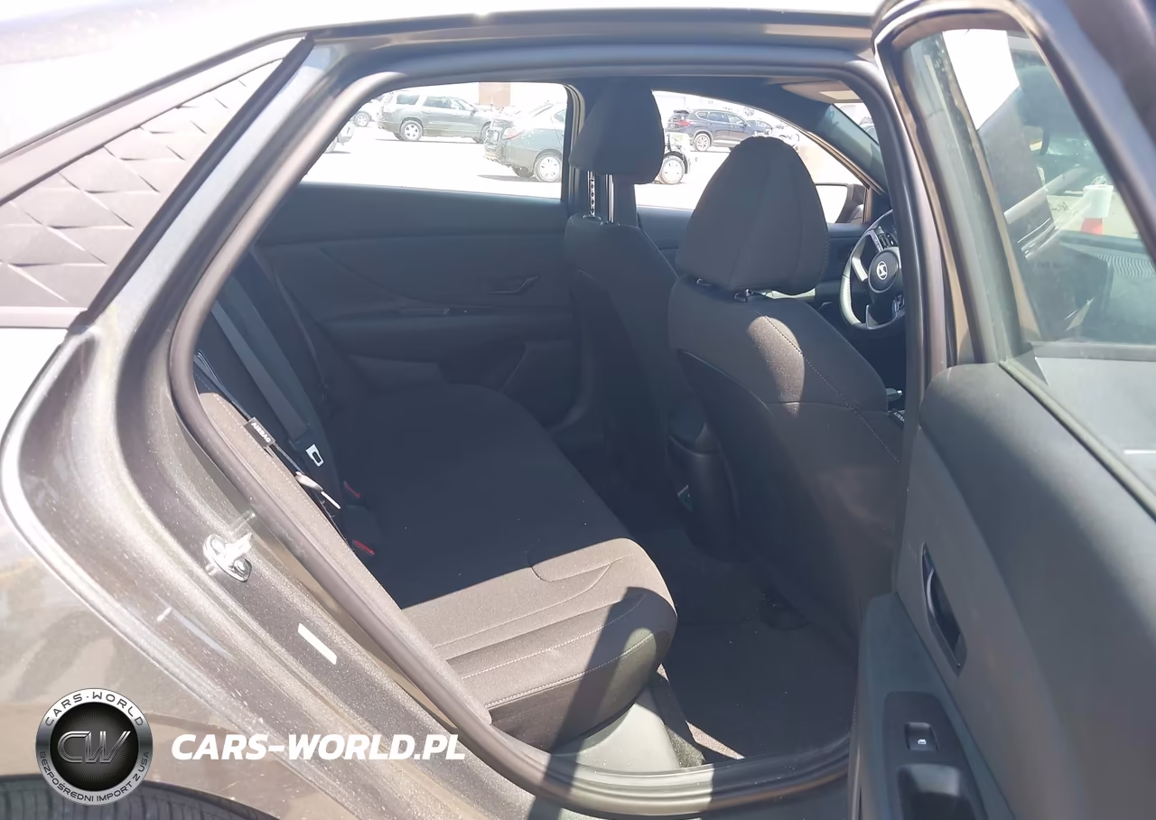 2026 Hyundai Elantra Sel Sport VIN:KMHLM4DG2TU177352 - 8