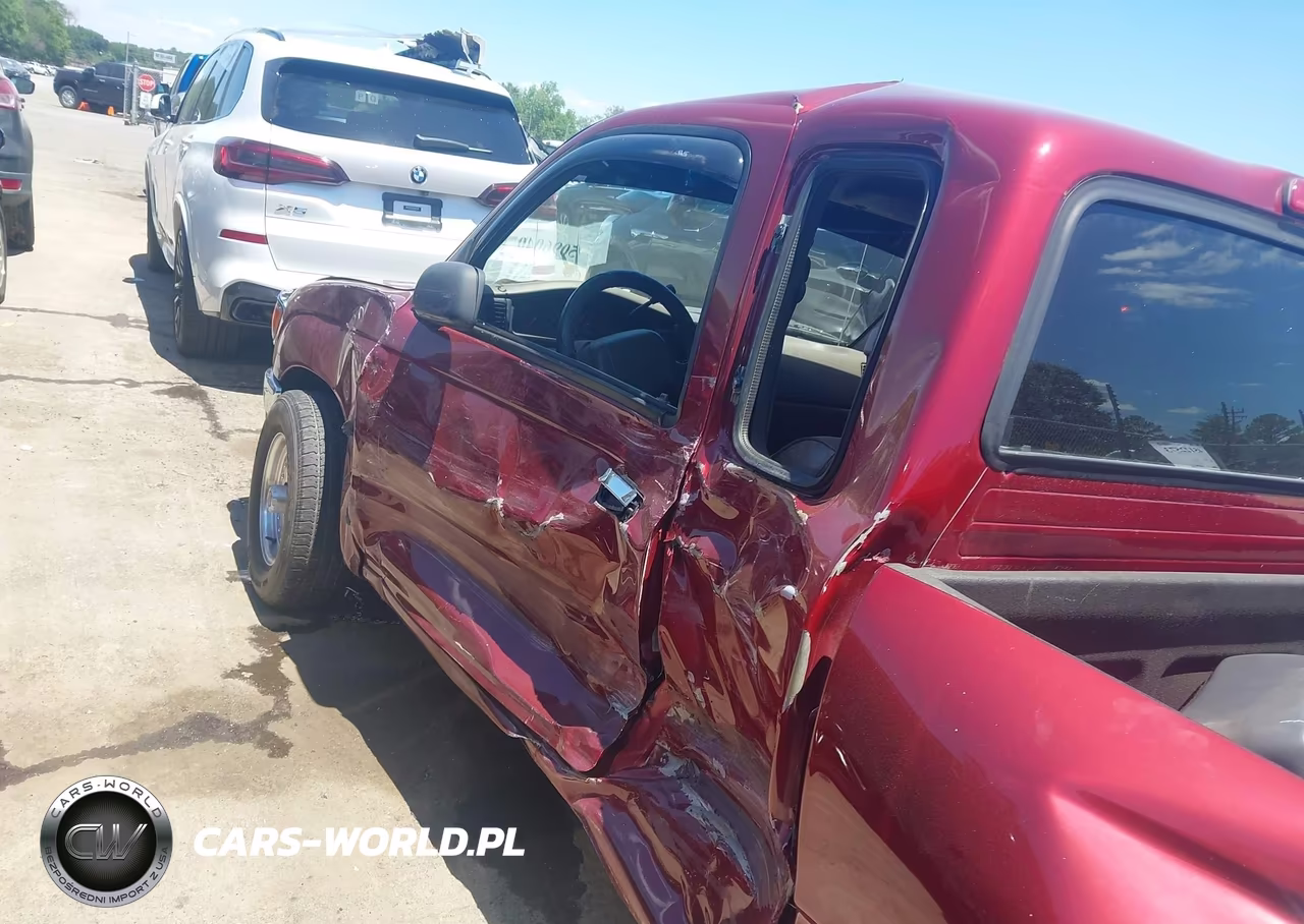 1995 Toyota Tacoma Xtracab VIN:4TAUN53B9SZ052962 - 18