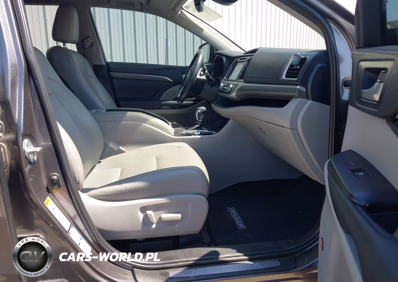 2019 Toyota Highlander Limited Platinum VIN:5TDDZRFH2KS933942 - 5
