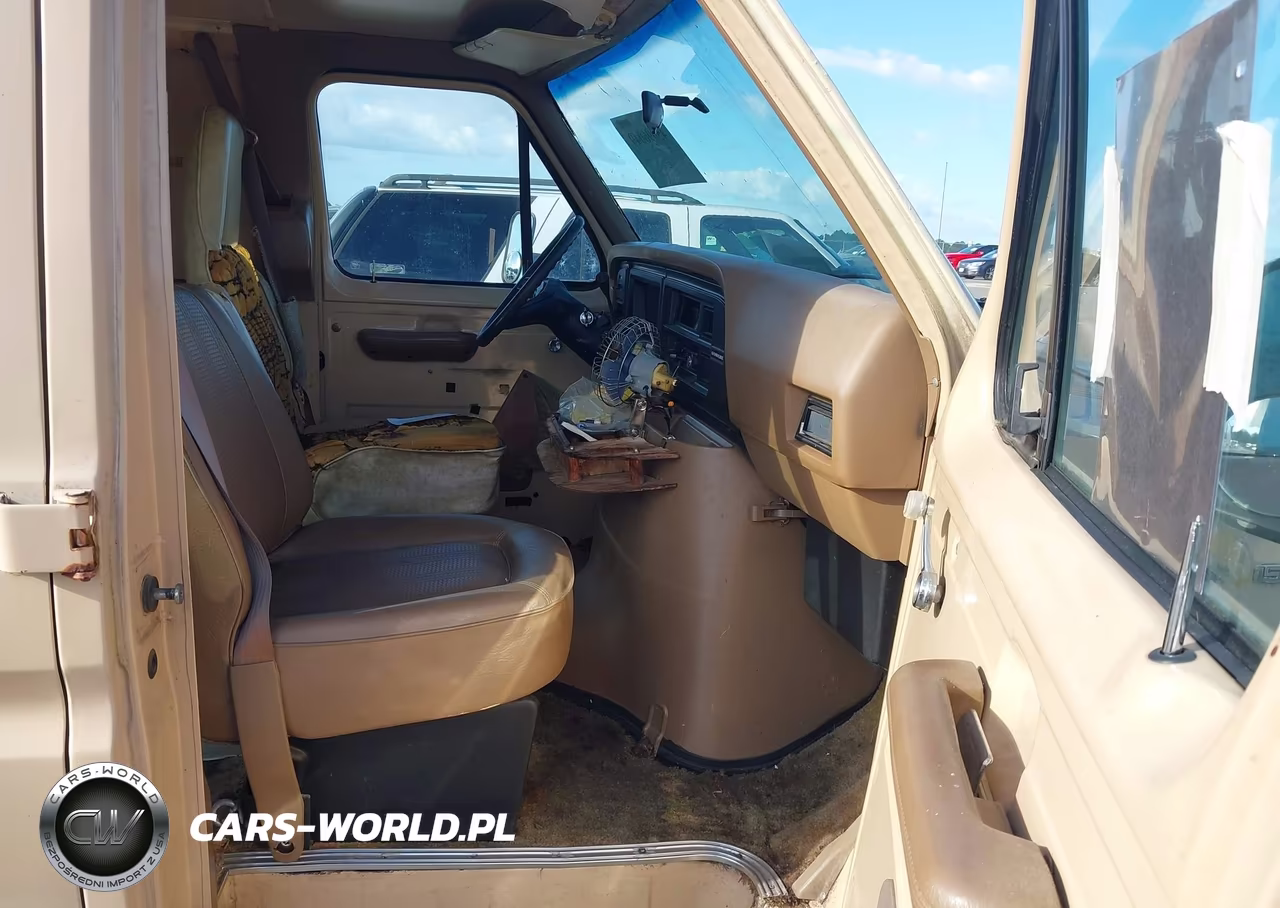 1986 Ford Econoline E150 Van VIN:1FTDE14Y9GHB83595 - 5