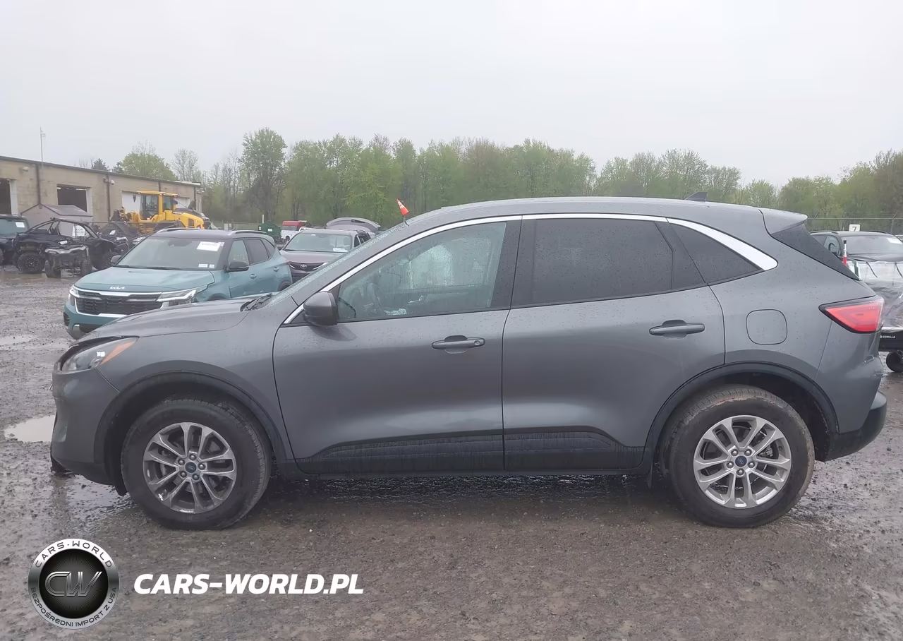 2021 Ford Escape Se VIN:1FMCU9G69MUA45755 - 14