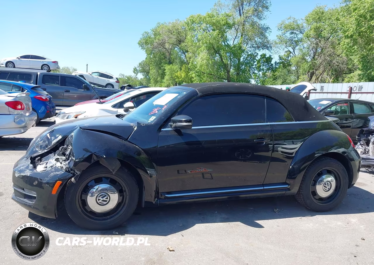 2013 Volkswagen Beetle 2.5L VIN:3VW5P7AT0DM832635 - 14