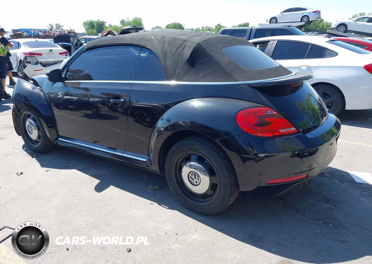 2013 Volkswagen Beetle 2.5L VIN:3VW5P7AT0DM832635 - 3