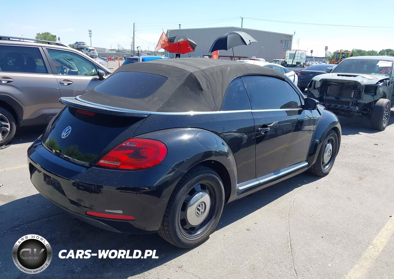 2013 Volkswagen Beetle 2.5L VIN:3VW5P7AT0DM832635 - 4