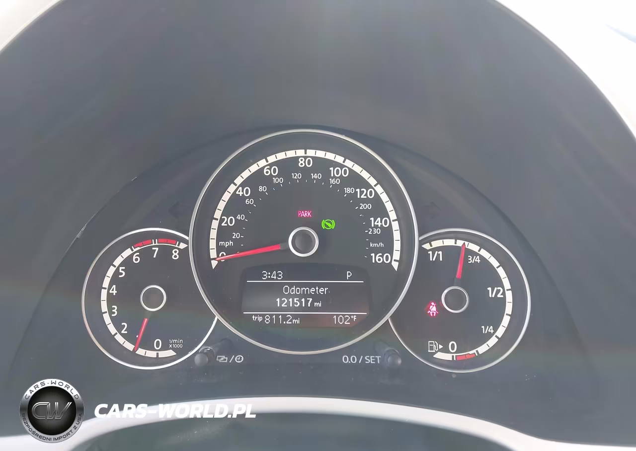 2013 Volkswagen Beetle 2.5L VIN:3VW5P7AT0DM832635 - 7